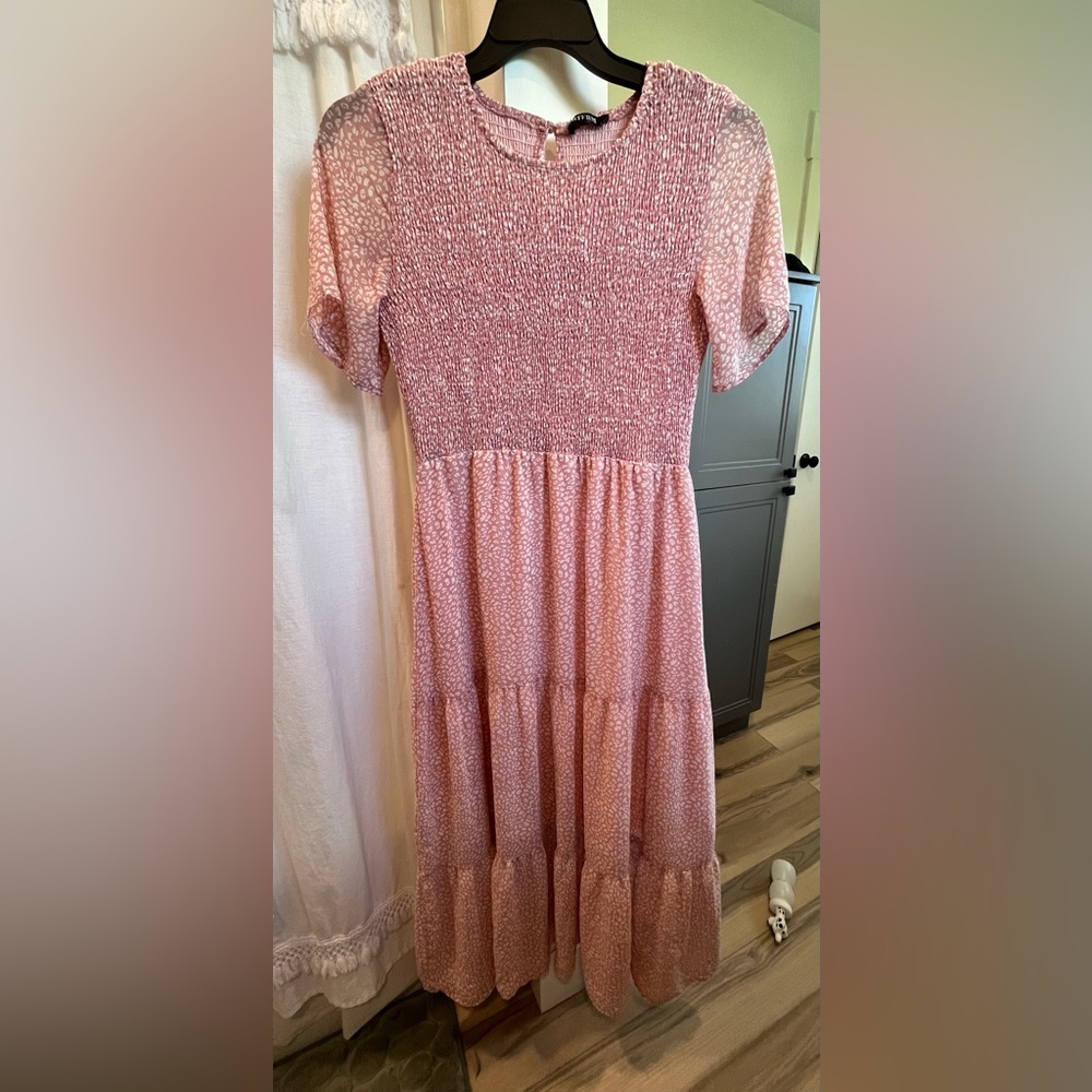 Elegant Pink Maxi Dress